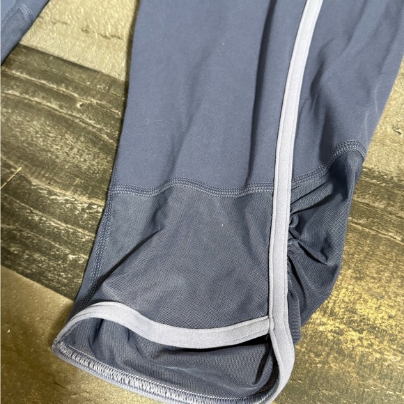 NWT Athleta Salutation Stash Pocket ll Capri- 1X - Picture 2 of 9